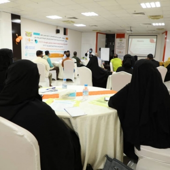 اختتام الورشة التعريفية حول الترصد والاستجابة لوفيات الأمهات في المكلا