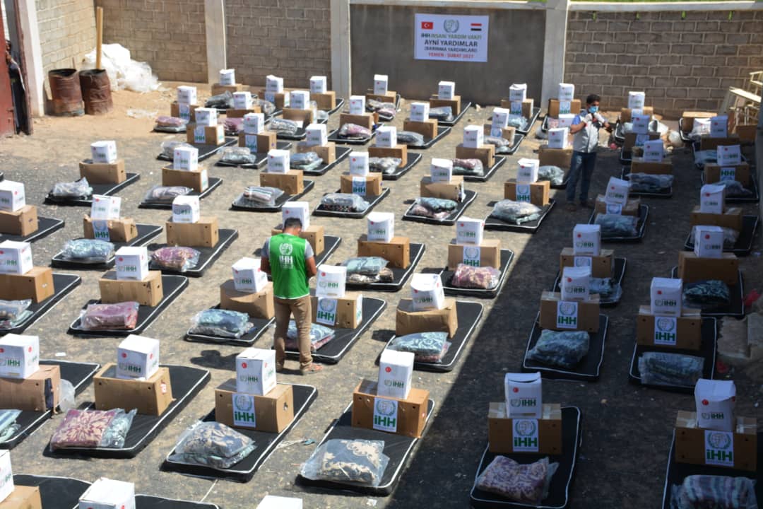 displaced and affected families Yemen