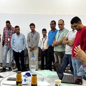 موظفون يتأهلون للحد من قضايا الاحتيال في حق الأسر الضعيفة