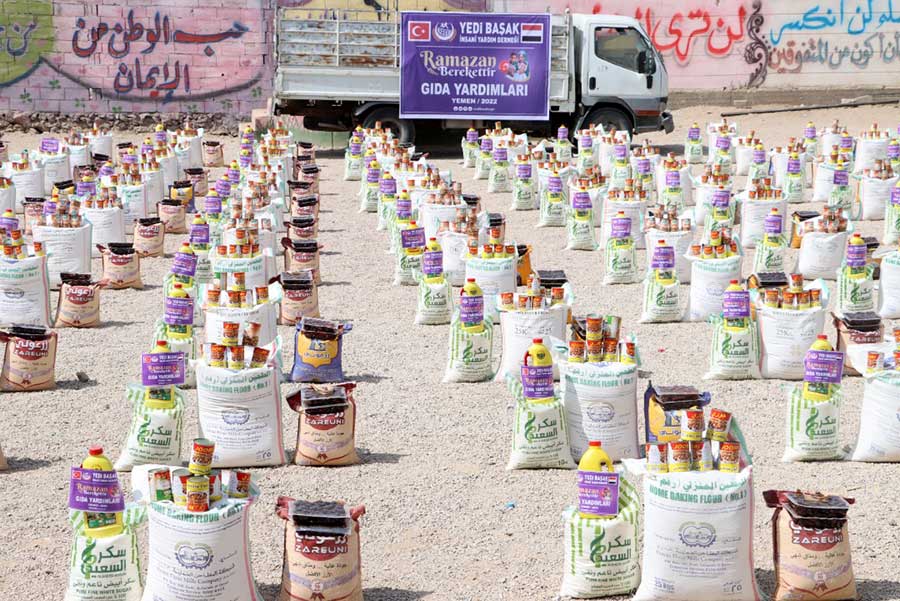 Presented by Hilal Association (HU) through YADi BAŞAK - Turkey, (900) people benefited from Ramadan charity projects 