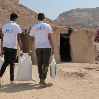 Just HUMAN Organization provides Ramadan aid to (2,668) people