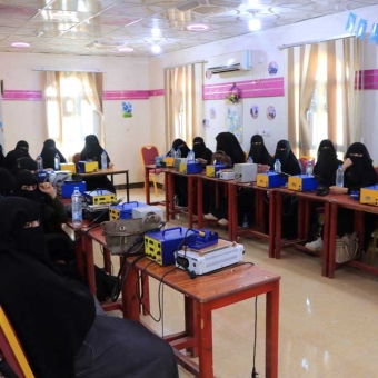 42 women qualified in mobile phone maintenance and programming