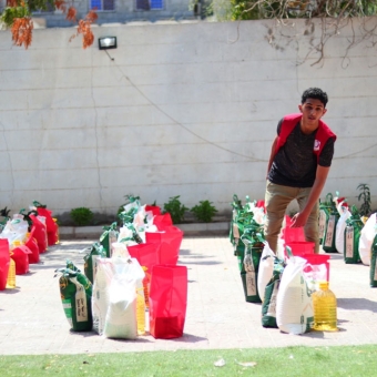 Distribution of 150 food baskets with Turkish support 