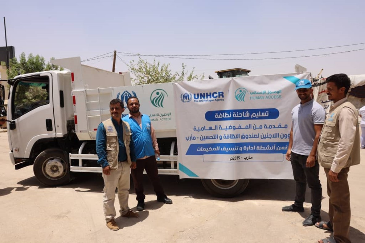 Marib Hygiene Fund receives a solid waste truck 