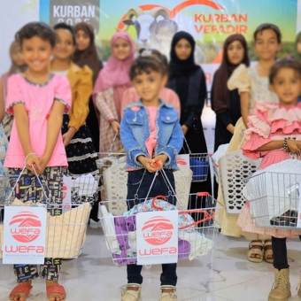 Distribution of Eid Clothing to 530 Orphans